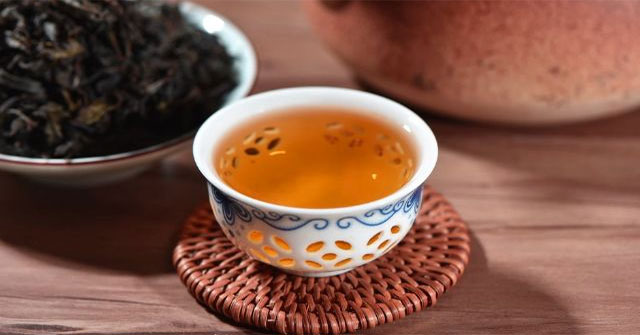 Đại Hồng Bào – Trà Ô Long Quý Hiếm Của Trung Quốc Với Giá Trên 30 Tỷ Đồng/Kg