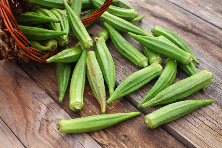 Chất nhầy trong đậu bắp giúp giảm cholesterol xấu