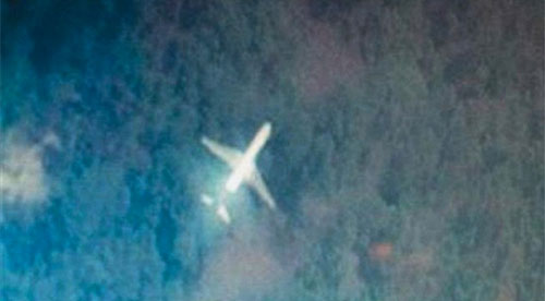 Máy bay MH370 mất tích.