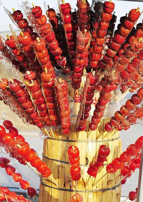 keo-ho-lo-1 Kẹo hồ lô là thức quà không thể thiếu