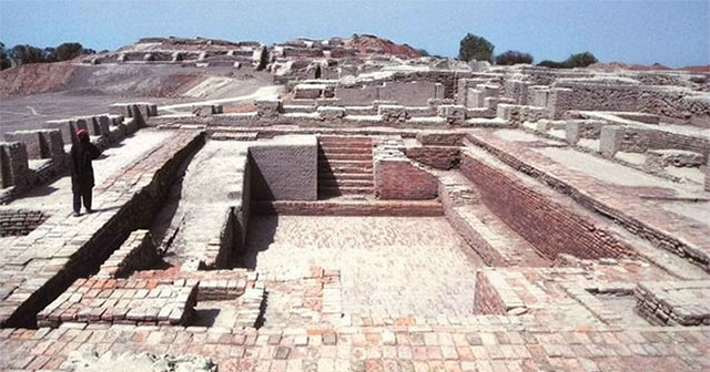 Khám Phá Những Thành Phố Cổ Đồ Sộ Đã Biến Mất Không Dấu Vết